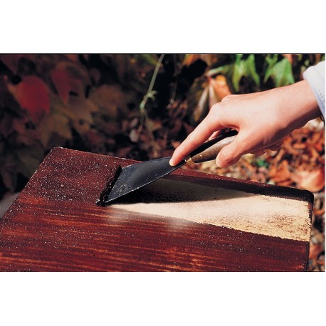Décaper le bois : la bonne méthode pour utiliser un décapant bois